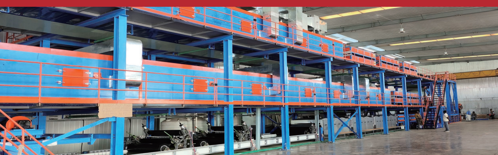 Barisan Pengeluaran Baking Berganda Salutan Tiga Warna Aluminium